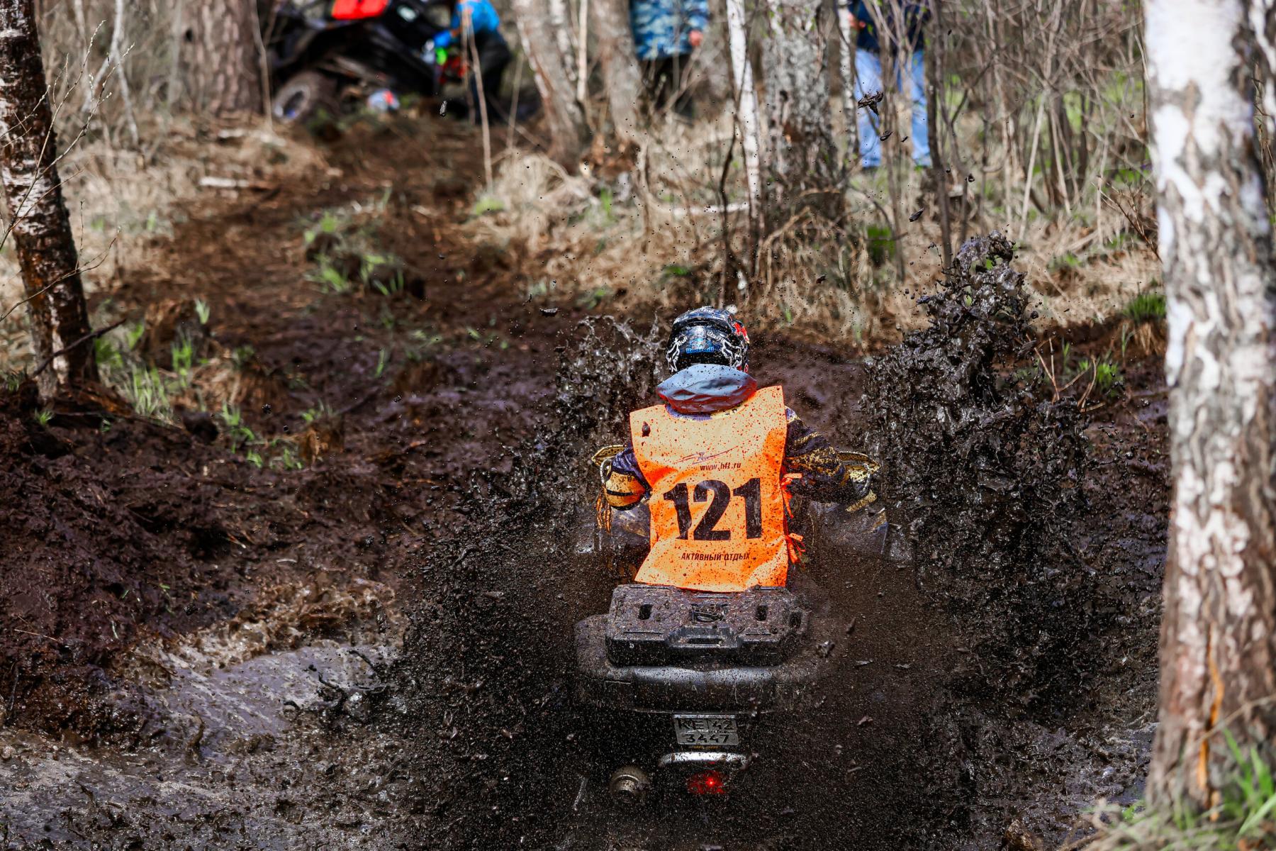 Фото В Новосибирске прошел фестиваль «КвадроБум 2025». Фоторепортаж 39 - Сиб.ФМ Фото В Новосибирске прошел фестиваль «КвадроБум 2025». Фоторепортаж 39